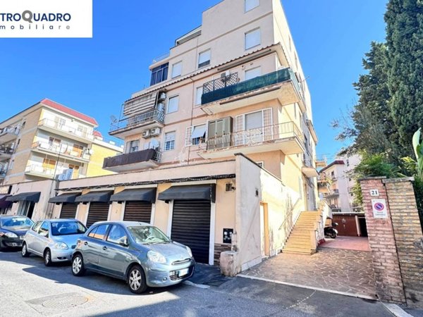 appartamento in vendita a Roma in zona La Pisana