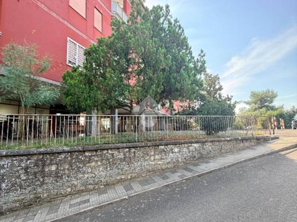 appartamento in vendita a Roma in zona Ponte Mammolo