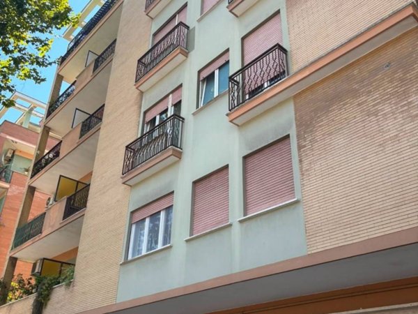 appartamento in vendita a Roma in zona Ostia