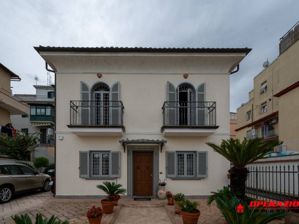 casa indipendente in vendita a Roma in zona Primavalle