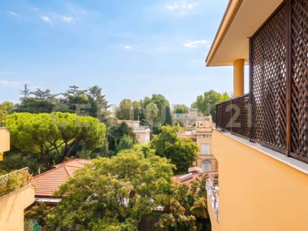appartamento in vendita a Roma in zona Trieste