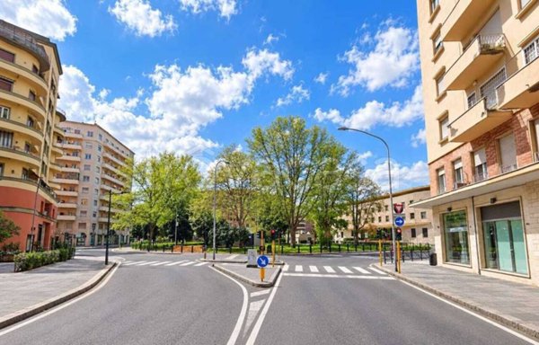 appartamento in vendita a Roma in zona Nomentano