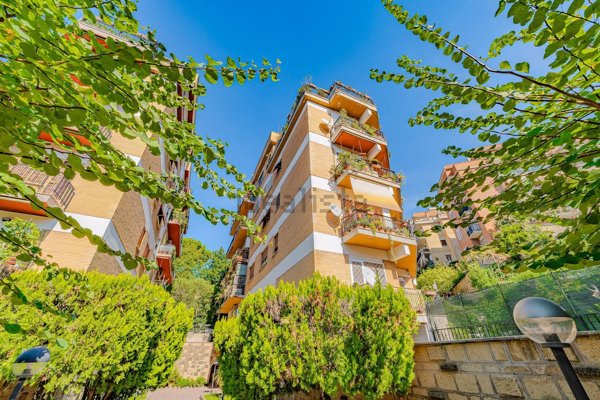 appartamento in vendita a Roma in zona Gianicolense