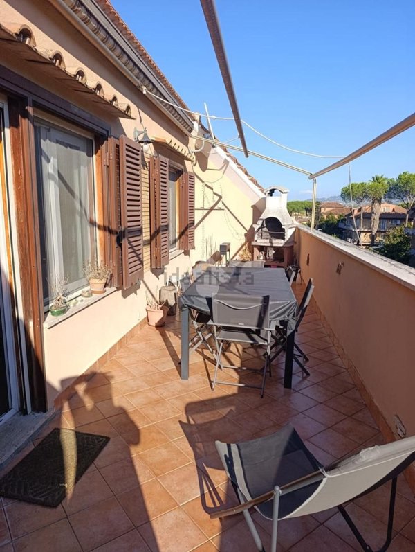 appartamento in vendita a Roma in zona Appio Pignatelli