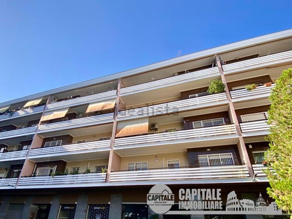 appartamento in vendita a Roma in zona Mostacciano