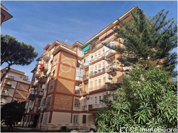 appartamento in vendita a Roma in zona Ostia