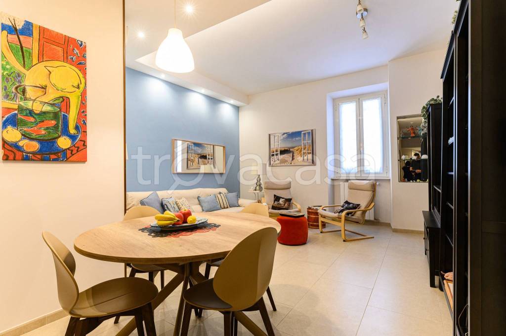 appartamento in vendita a Roma in zona Appio Latino