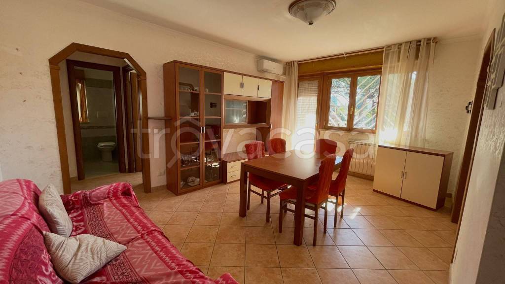 appartamento in vendita a Roma in zona Settecamini