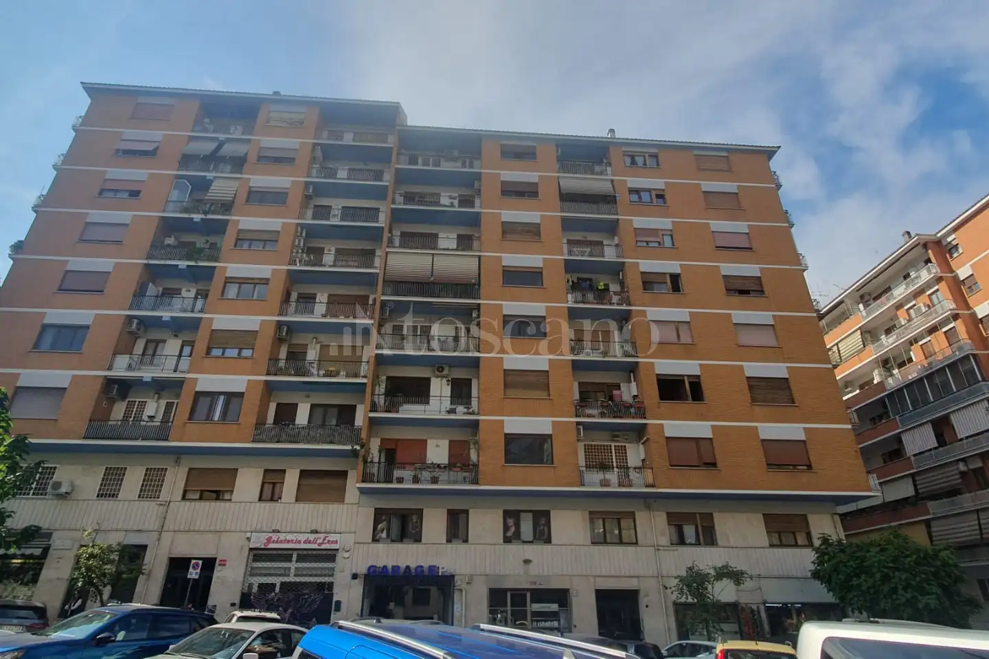 appartamento in vendita a Roma in zona Ardeatino