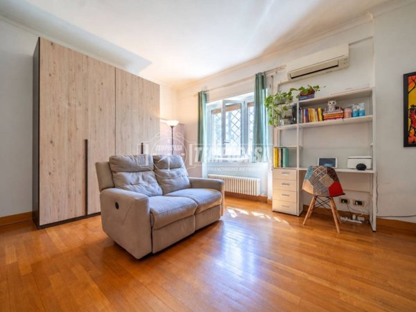 appartamento in vendita a Roma in zona Prenestino-Centocelle