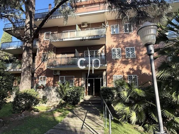 appartamento in vendita a Roma in zona Gianicolense