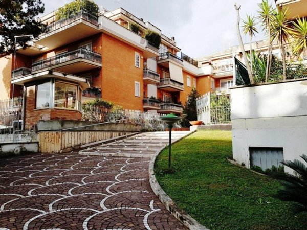appartamento in vendita a Roma in zona Portuense