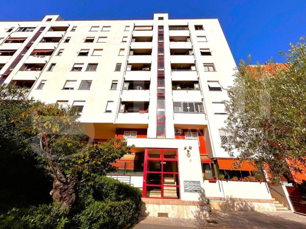 appartamento in vendita a Roma in zona Ardeatino