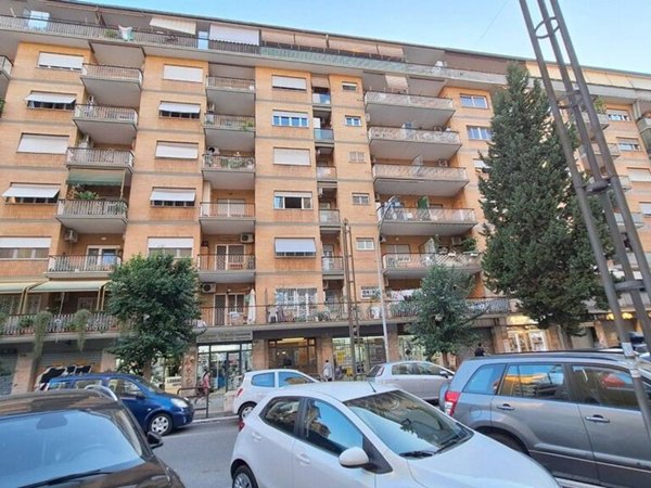 appartamento in vendita a Roma in zona Don Bosco