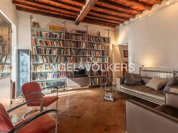 appartamento in vendita a Roma in zona Lunghezza