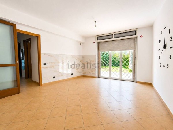 appartamento in vendita a Roma in zona Selva Candida