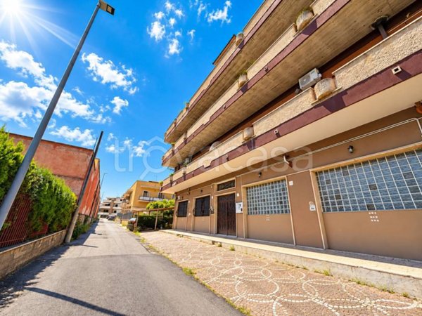 appartamento in vendita a Roma in zona Spinaceto
