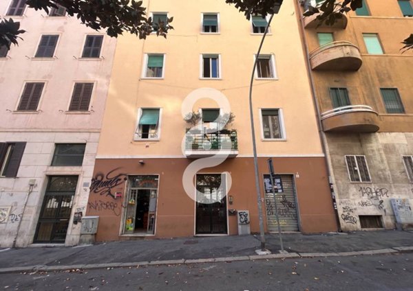 appartamento in vendita a Roma in zona Tuscolano