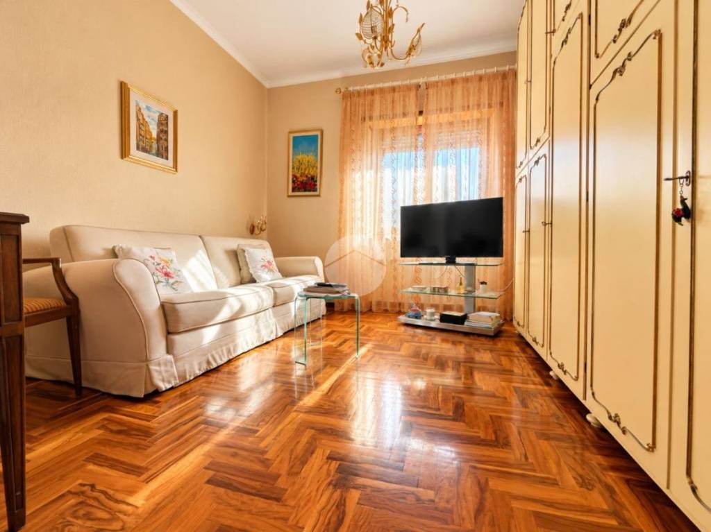 appartamento in vendita a Roma in zona Monte Sacro/Talenti