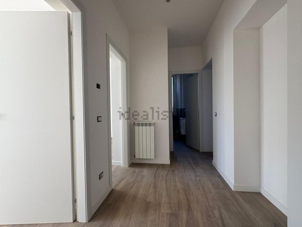appartamento in vendita a Roma in zona Appio Pignatelli