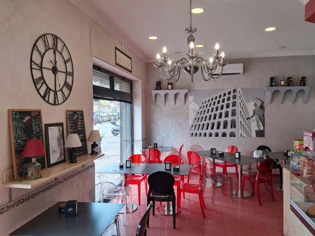 negozio in vendita a Roma in zona Tiburtino