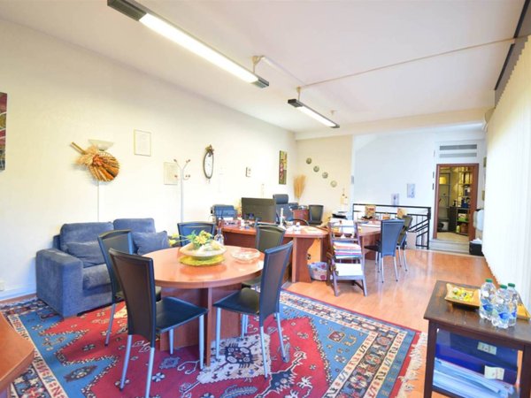 appartamento in vendita a Roma in zona Ardeatino