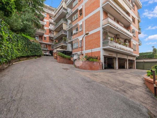 appartamento in vendita a Roma in zona Della Vittoria