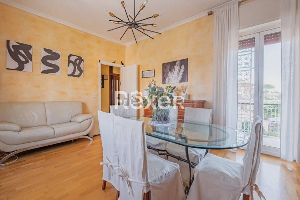 appartamento in vendita a Roma in zona Casal Morena