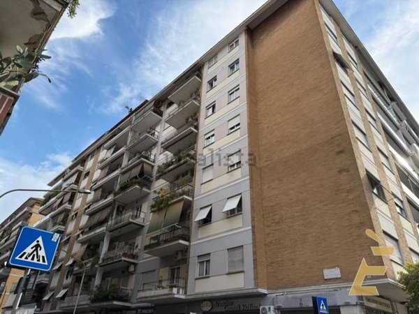 appartamento in vendita a Roma in zona Don Bosco