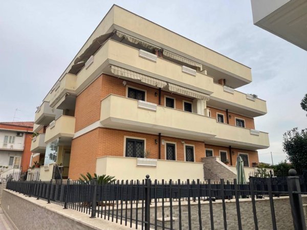 appartamento in vendita a Roma in zona Trionfale