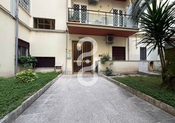 appartamento in vendita a Roma in zona Cinecittà