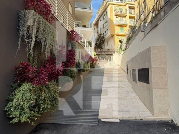 appartamento in vendita a Roma in zona Parioli