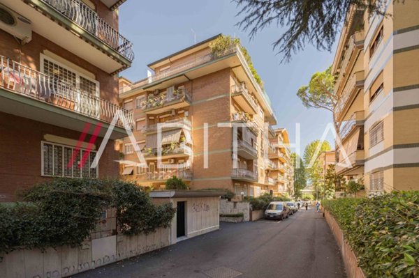 appartamento in vendita a Roma in zona Monte Sacro/Talenti