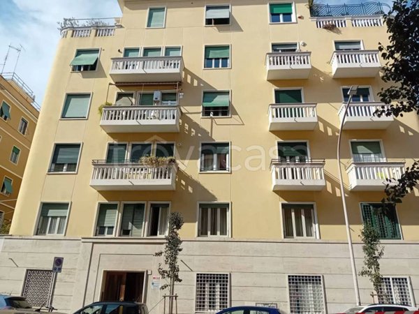 appartamento in vendita a Roma in zona Nomentano