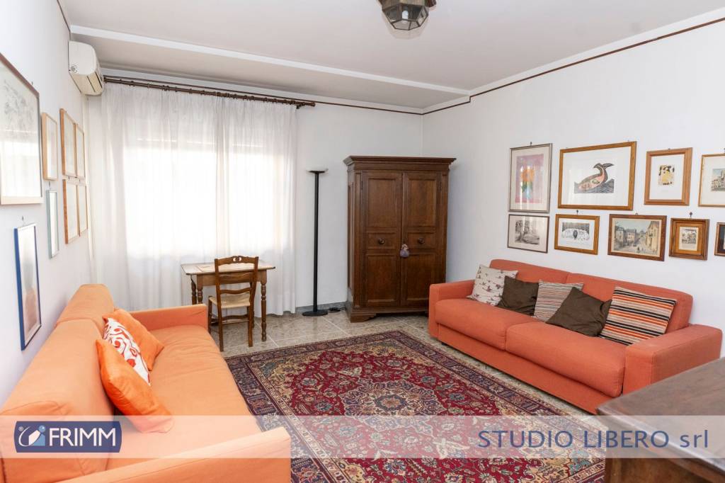 appartamento in vendita a Roma in zona Ostiense