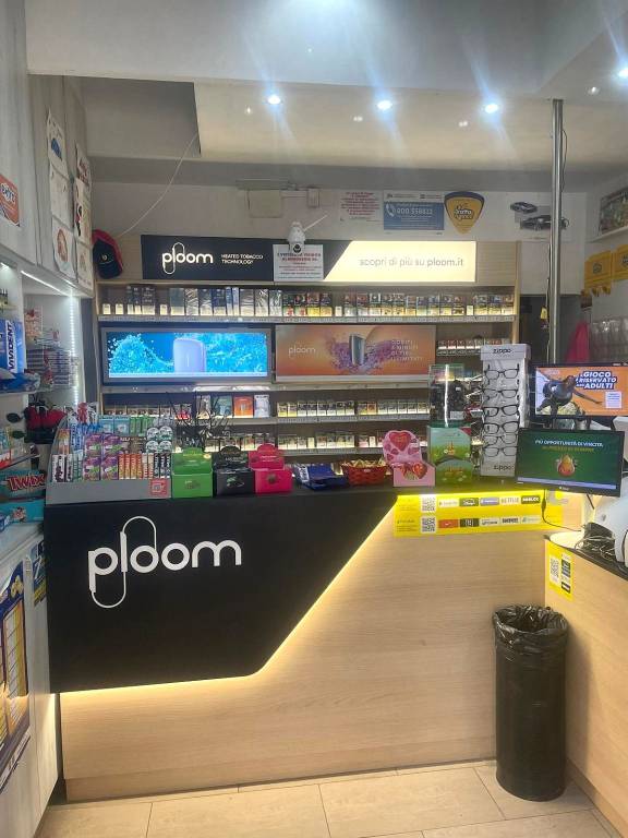 negozio in vendita a Roma in zona Salario