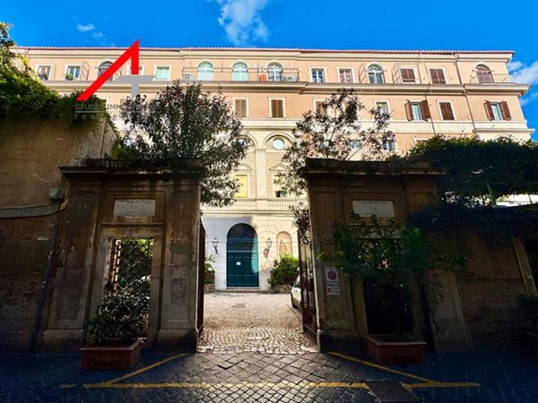appartamento in vendita a Roma in zona Campo Marzio