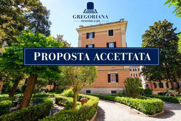 appartamento in vendita a Roma in zona Appio Latino