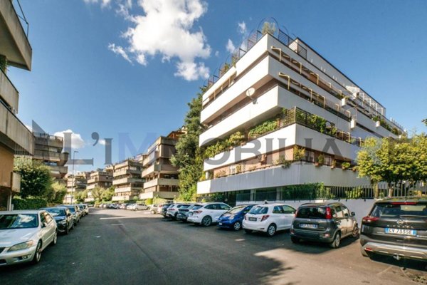 appartamento in vendita a Roma in zona EUR