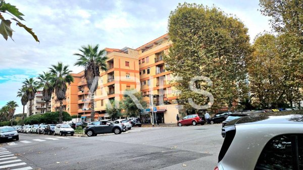 appartamento in vendita a Roma in zona Ostia