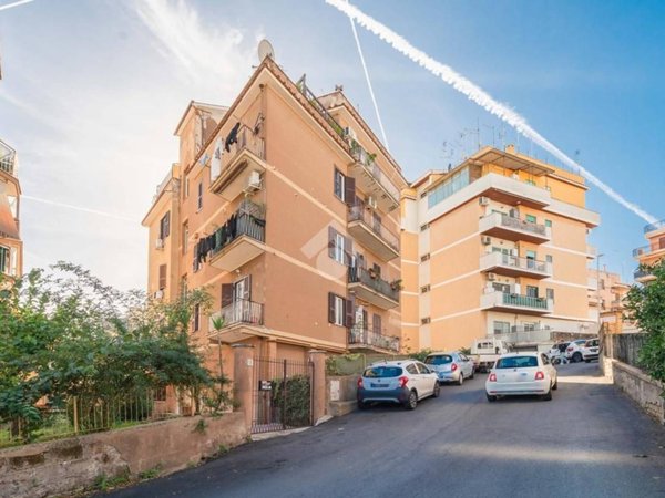 appartamento in vendita a Roma in zona Primavalle