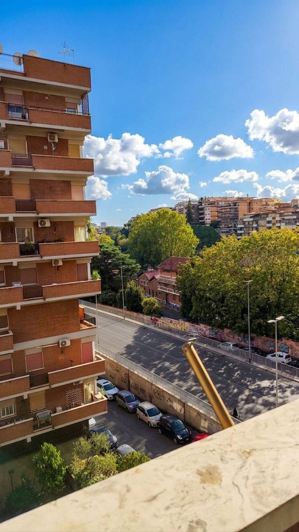 appartamento in vendita a Roma in zona Gianicolense
