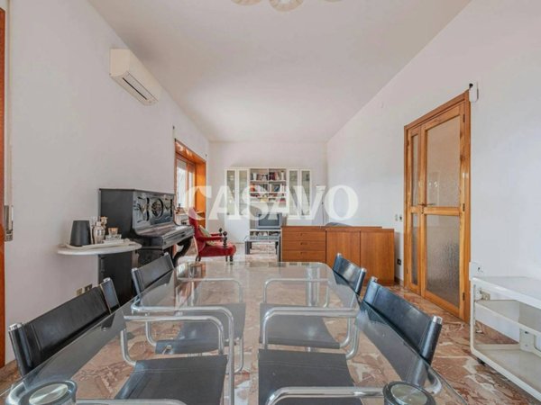 appartamento in vendita a Roma in zona Tuscolano
