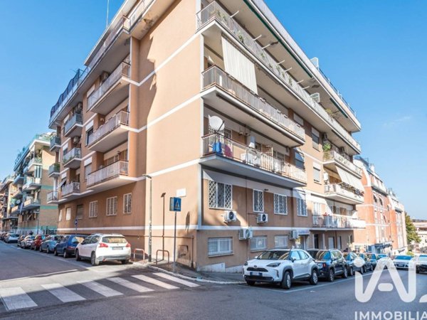 appartamento in vendita a Roma in zona Portuense