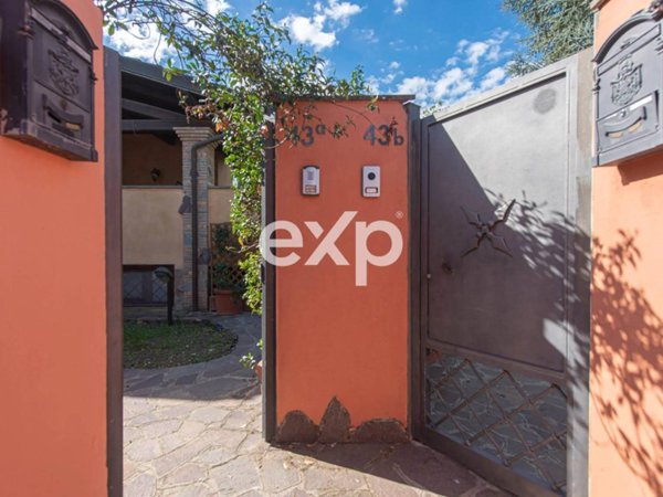 casa indipendente in vendita a Roma in zona Infernetto