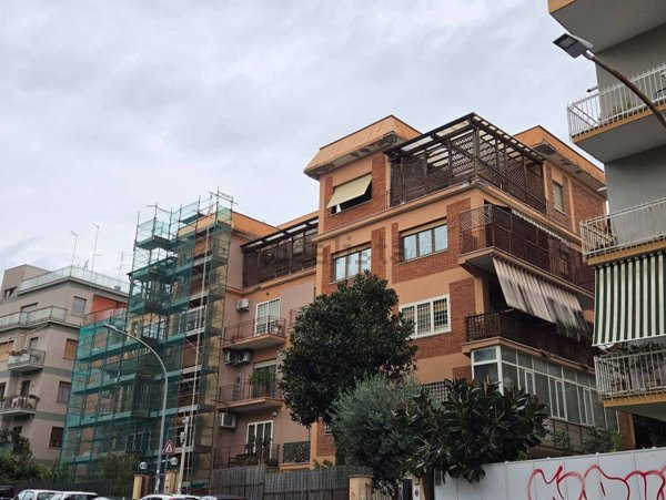 appartamento in vendita a Roma in zona Aurelio