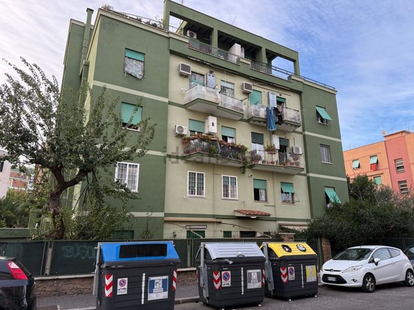 appartamento in vendita a Roma in zona Prenestino-Centocelle