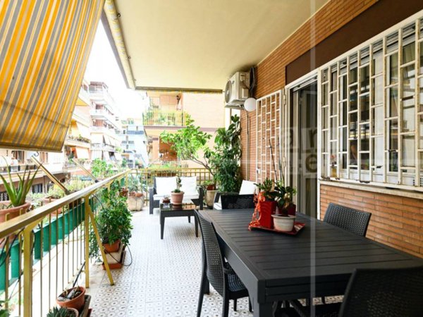 appartamento in vendita a Roma in zona Ostia