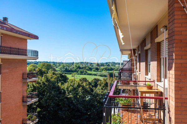 appartamento in vendita a Roma in zona Appio Latino