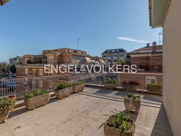 appartamento in vendita a Roma in zona Monte Sacro/Talenti